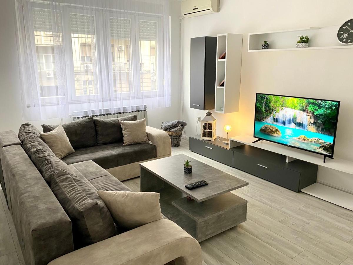 Grand Royal Apartment Belgrade Luaran gambar