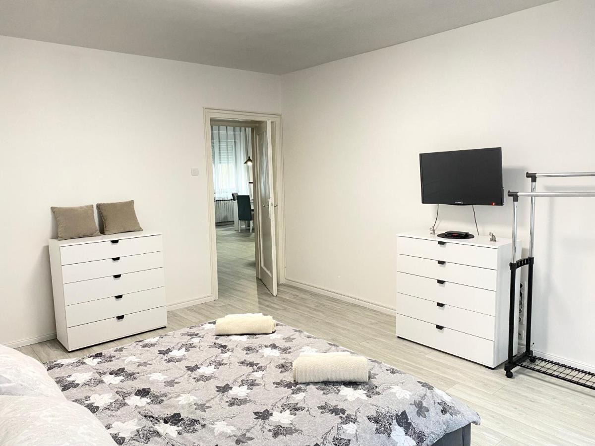 Grand Royal Apartment Belgrade Luaran gambar