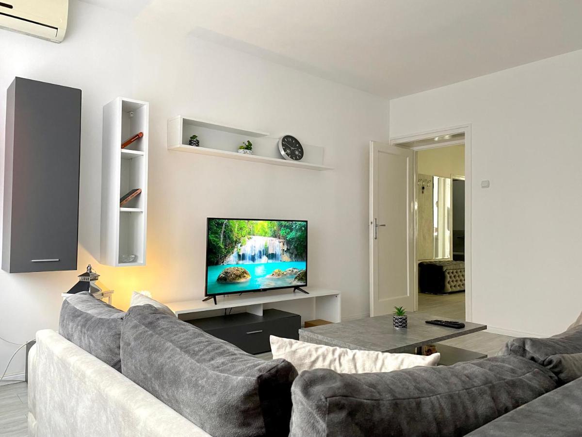 Grand Royal Apartment Belgrade Luaran gambar