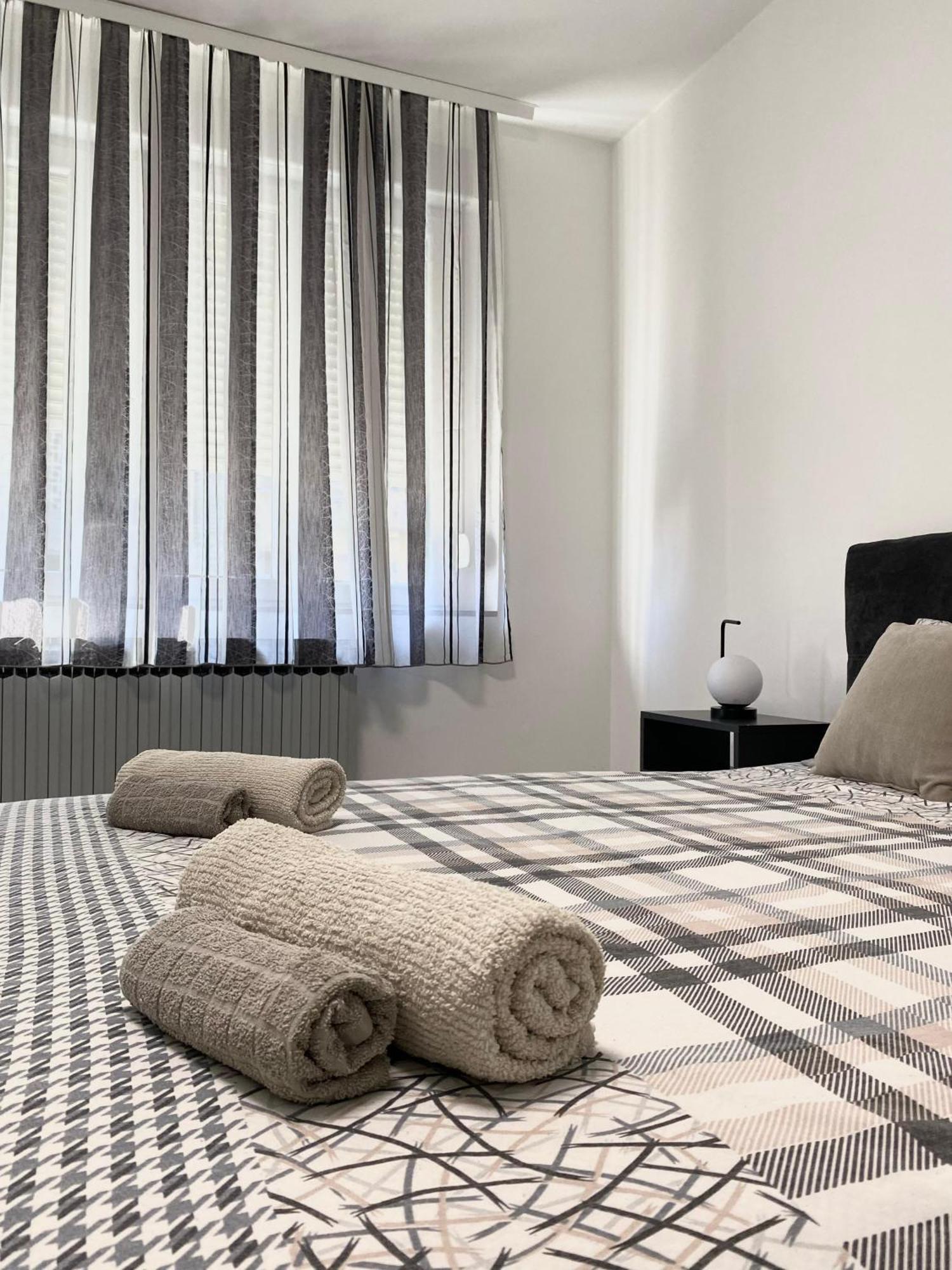 Grand Royal Apartment Belgrade Luaran gambar