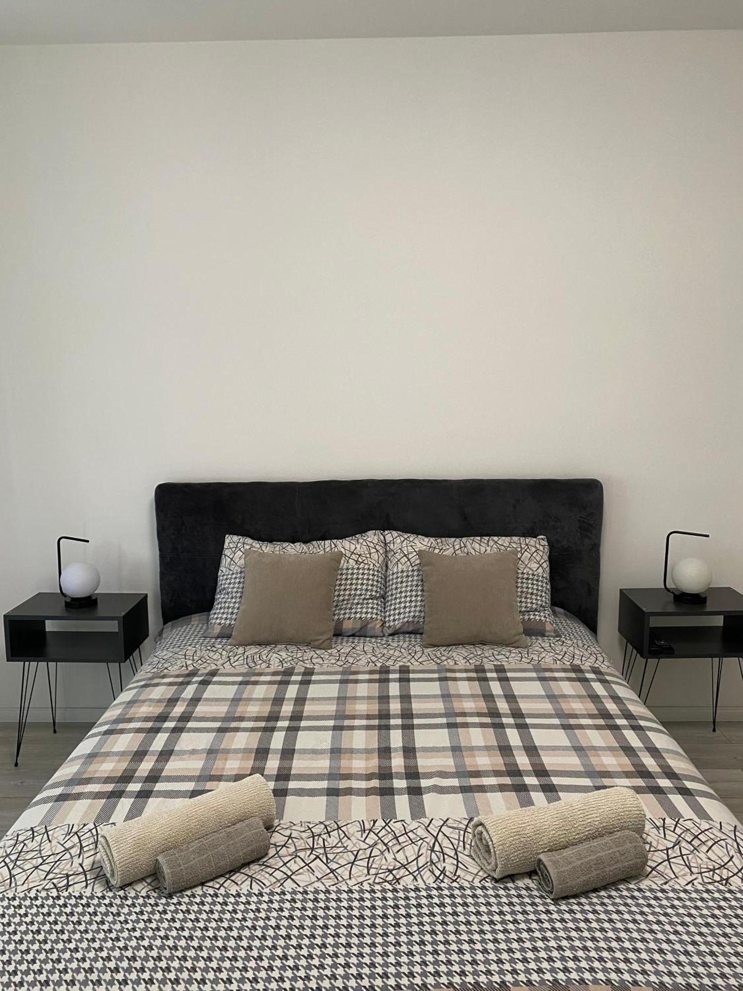 Grand Royal Apartment Belgrade Luaran gambar